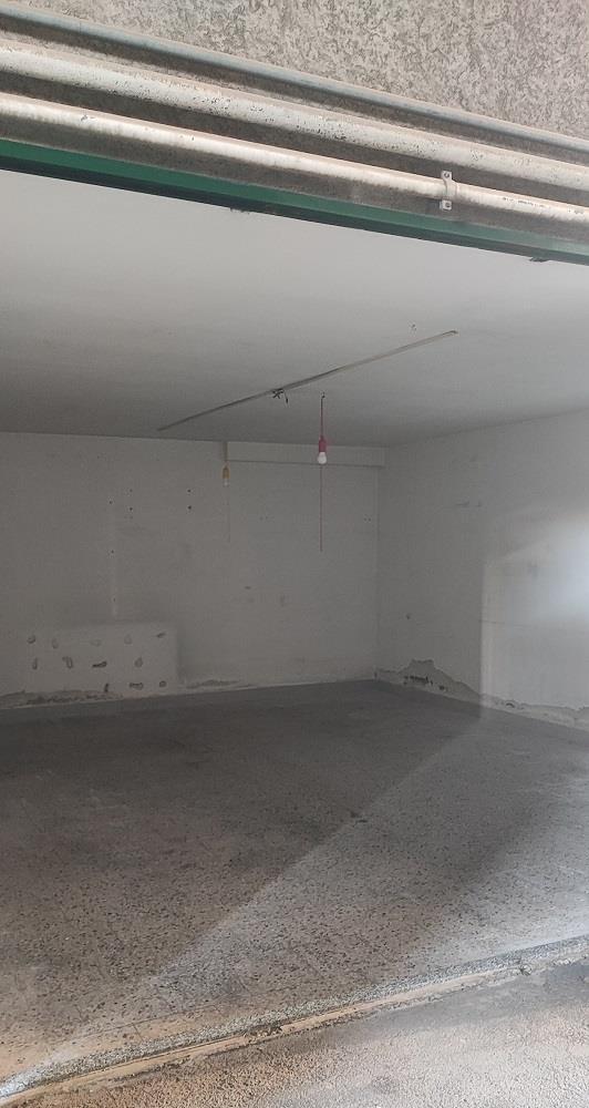 Box/Garage 20mq con box in via bellini valverde catania, Valverde