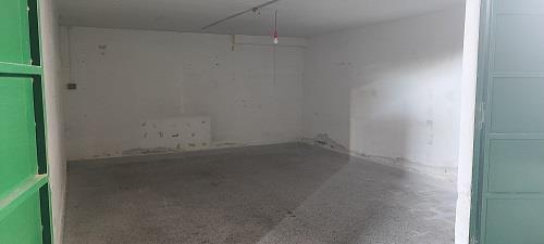 Box/Garage 20mq con box in via bellini valverde catania, Valverde