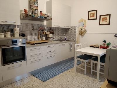 Appartamento ristrutturato in via nuova valverde catania, Valverde