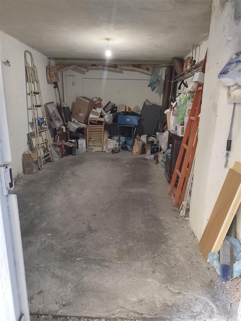 Appartamento con terrazzo in via spina, Catania