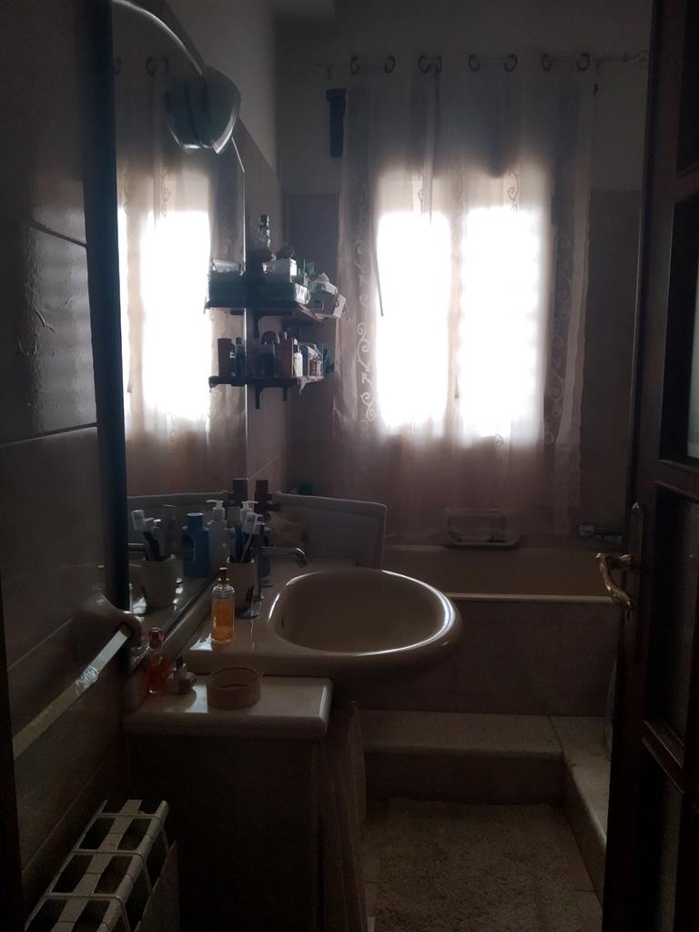 Appartamento con giardino in via dei pini valverde catania, Valverde