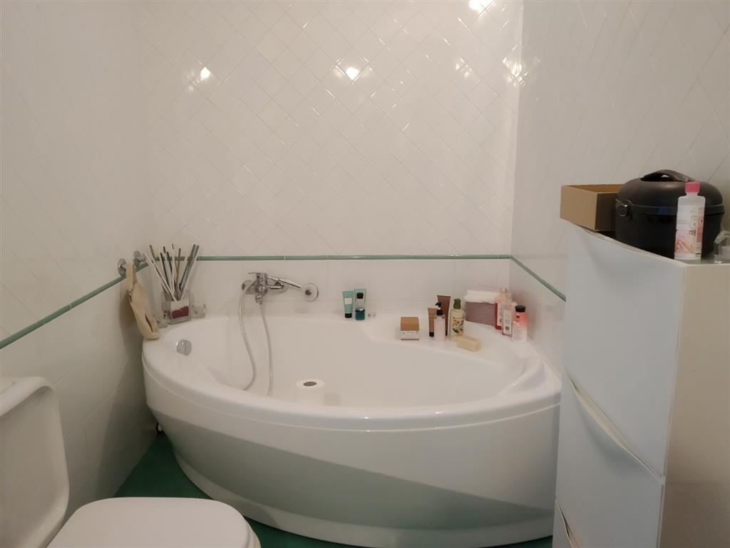 Appartamento ristrutturato in via nuova valverde catania, Valverde