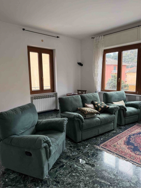 Appartamento con terrazzo a Celle Ligure