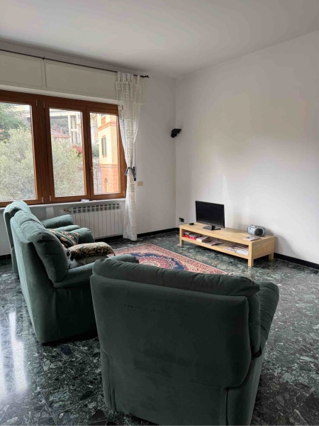 Appartamento con terrazzo a Celle Ligure