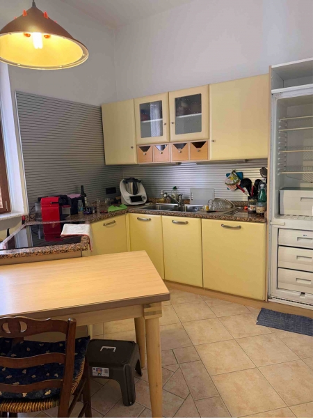 Appartamento con terrazzo a Celle Ligure