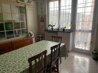 Quadrilocale con giardino a Celle Ligure