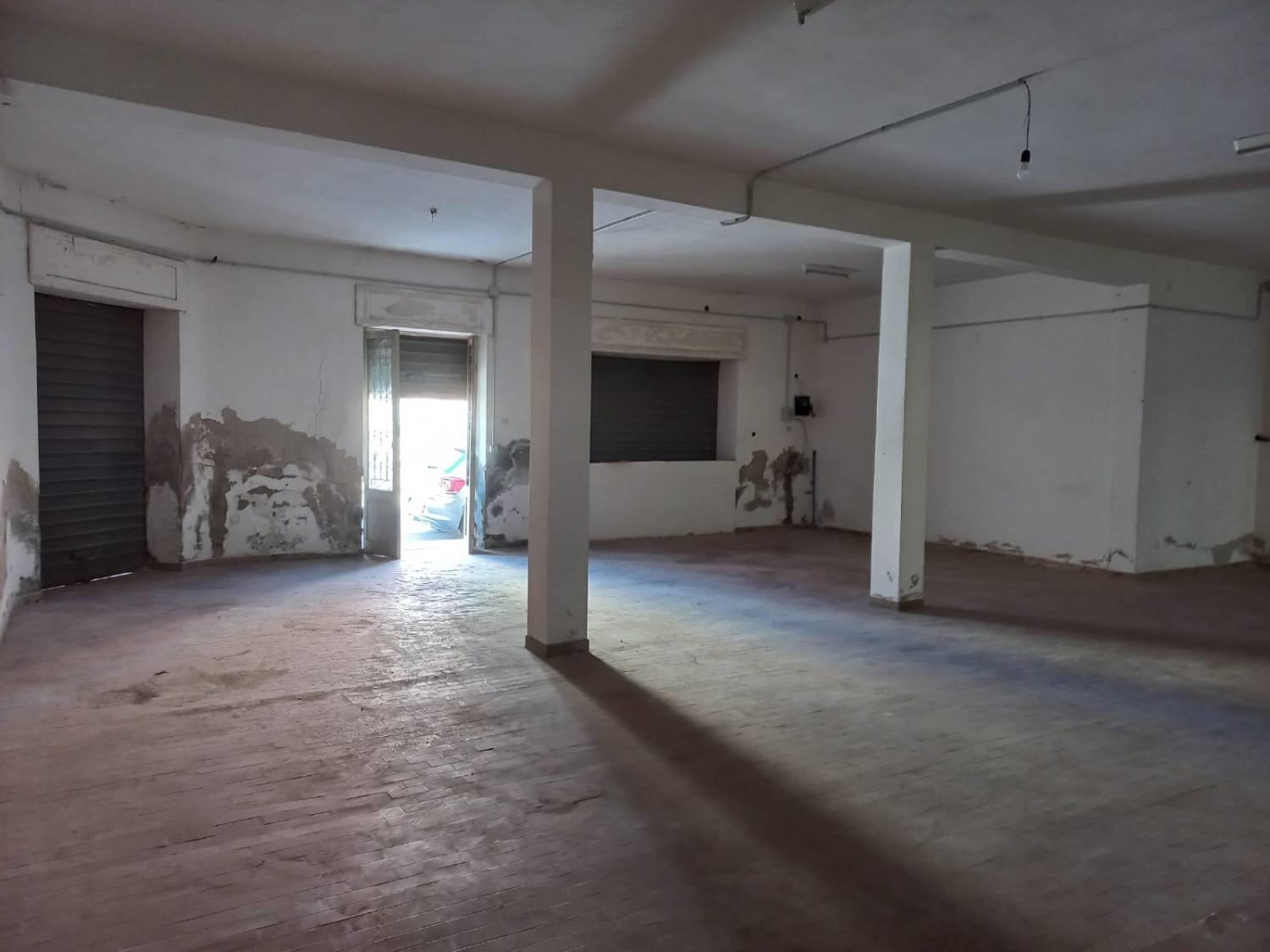 Locale commerciale in vendita a Iglesias