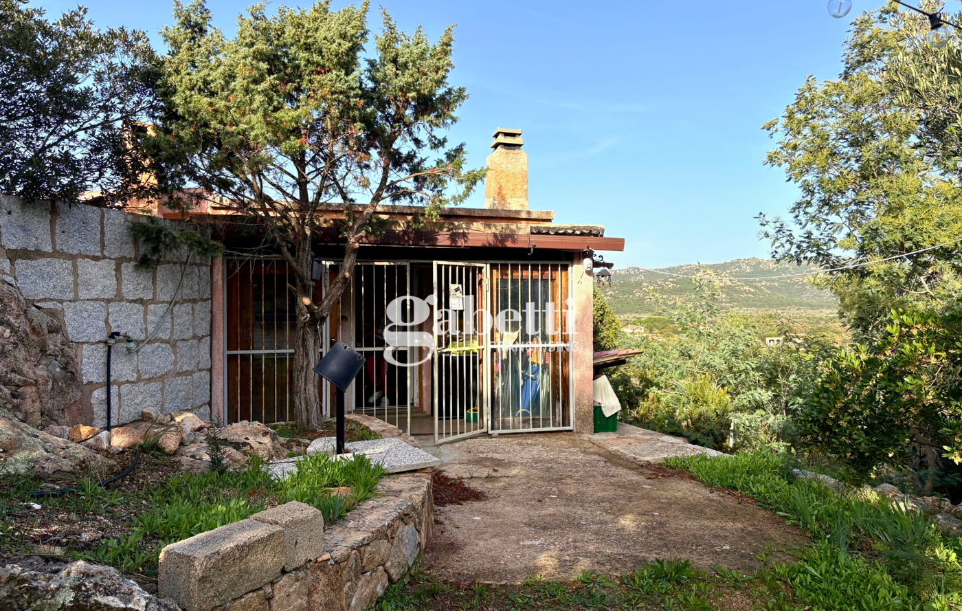 Magazzino in vendita a Padru