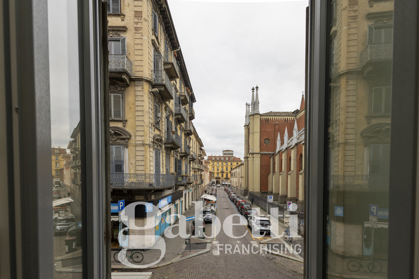 Quadrilocale in vendita a Torino