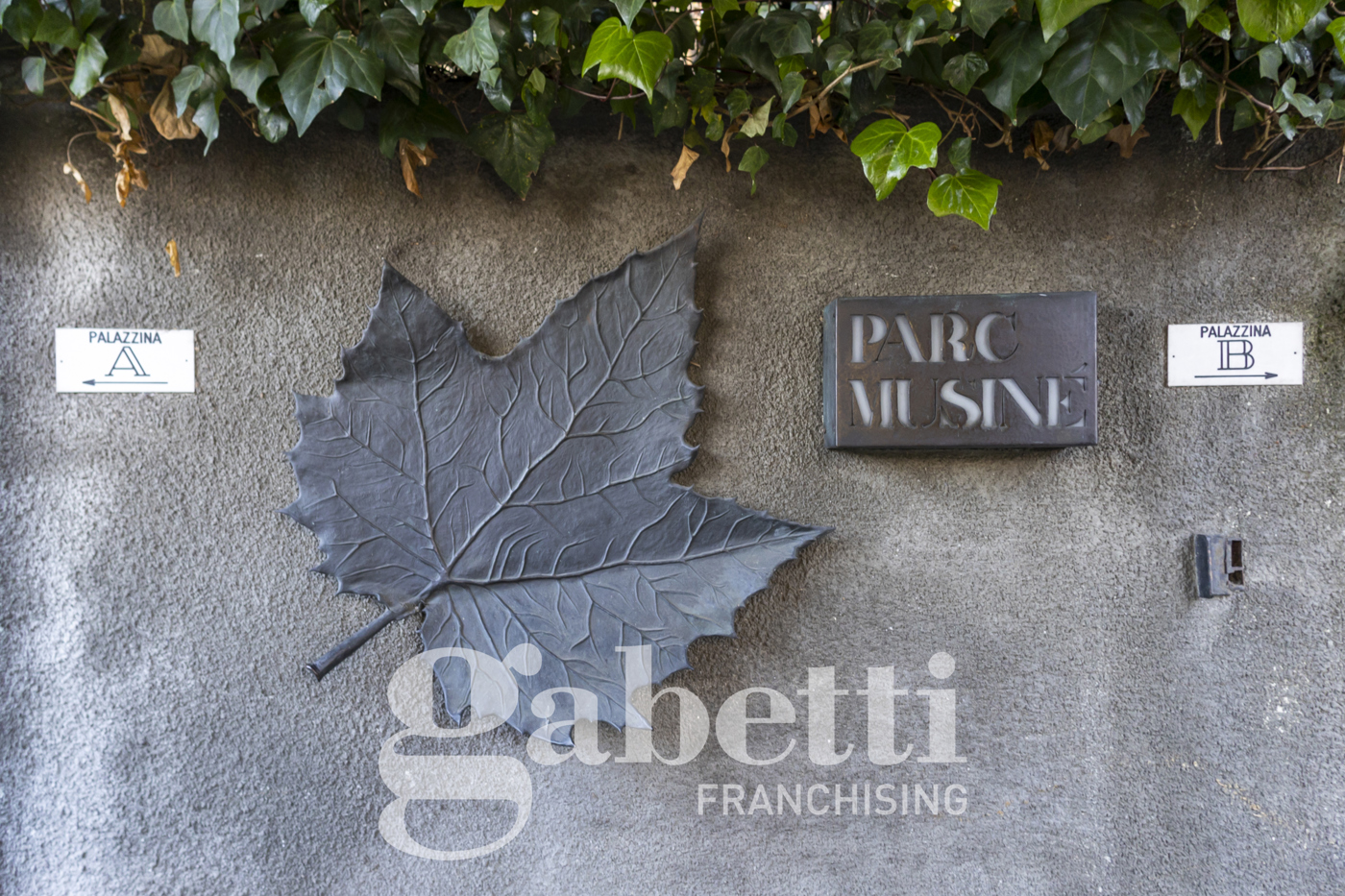 Appartamento con box a Rivoli