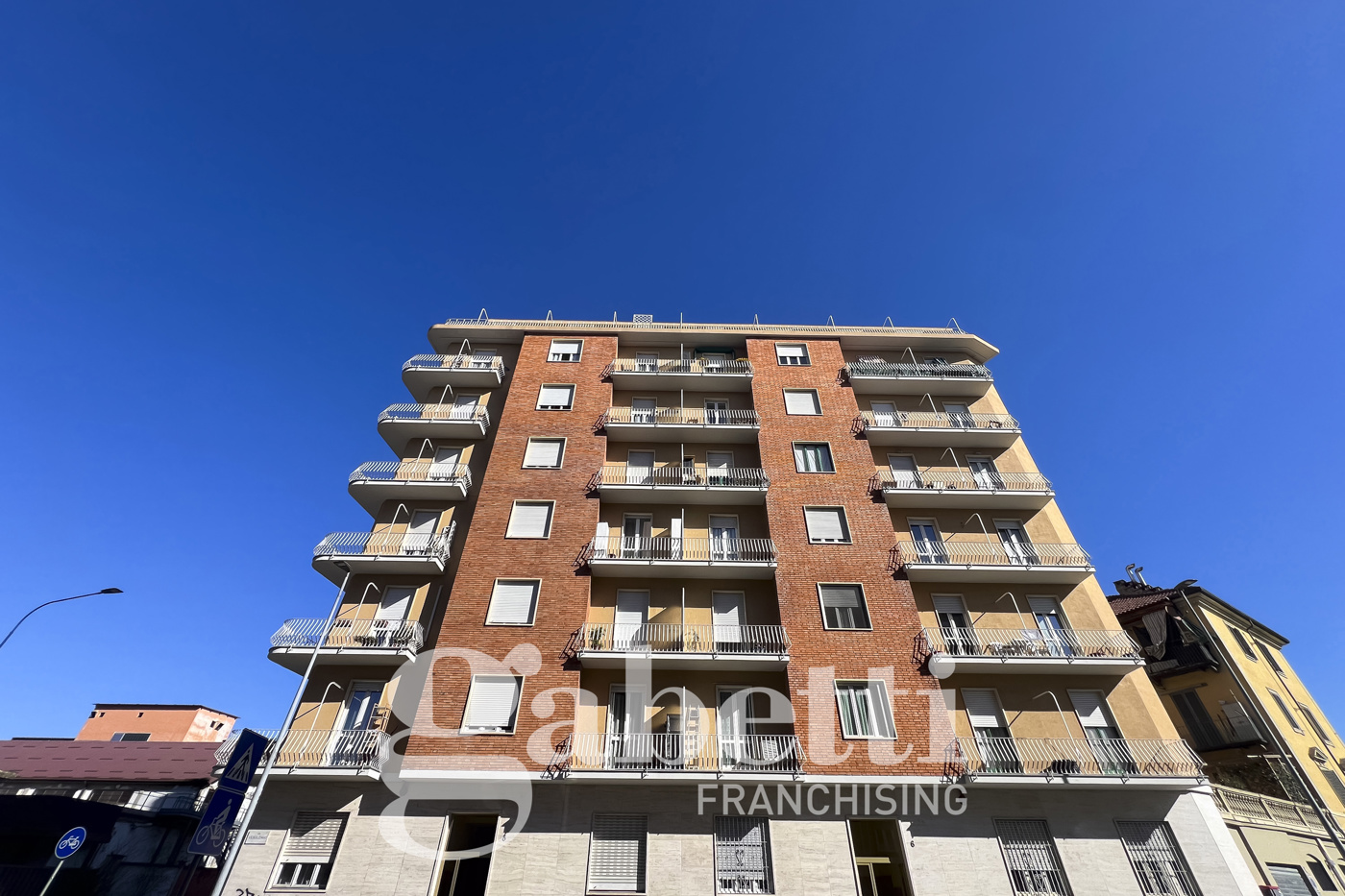 Trilocale arredato in affitto a Torino