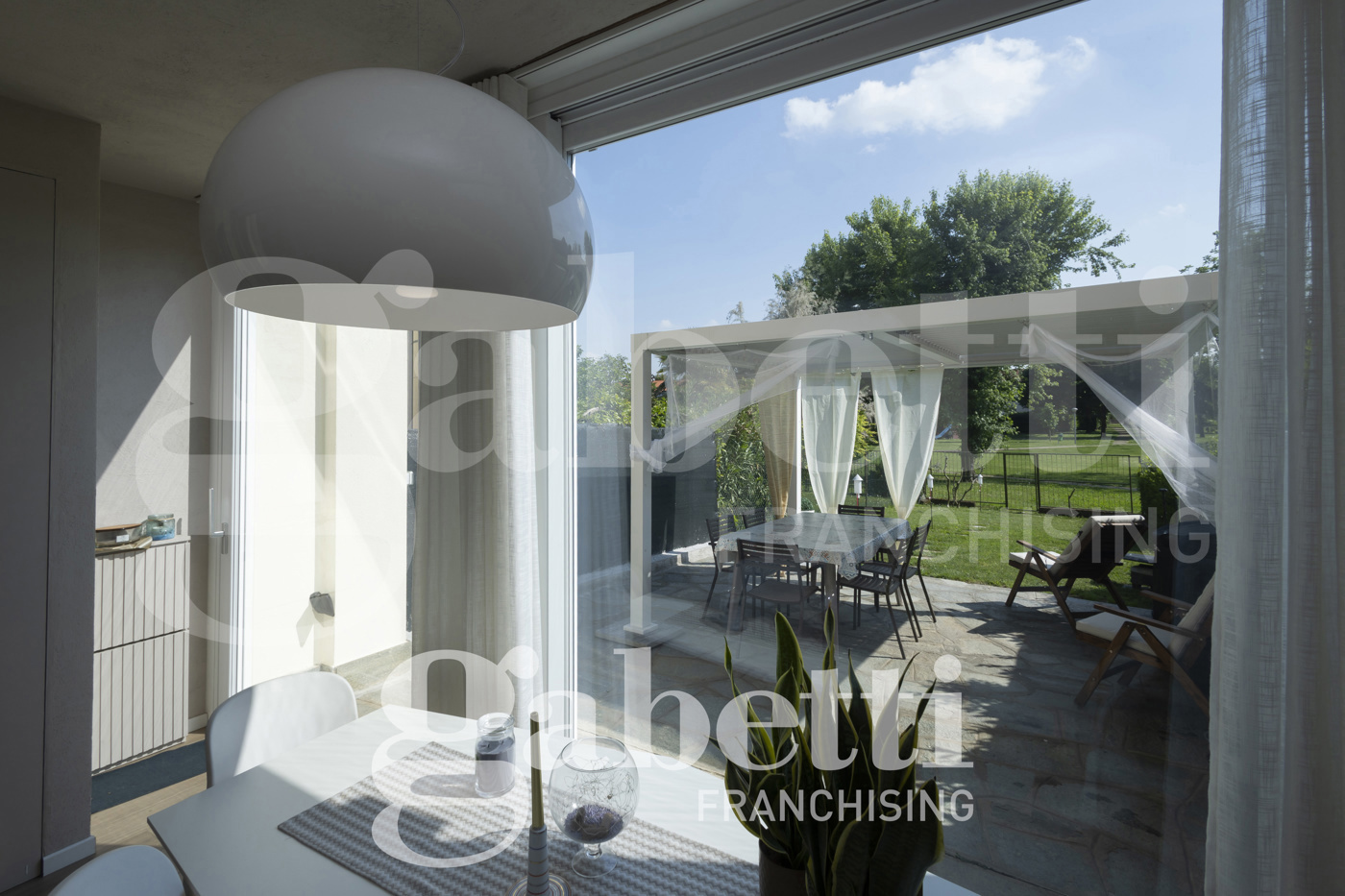 Villa con giardino a Vinovo