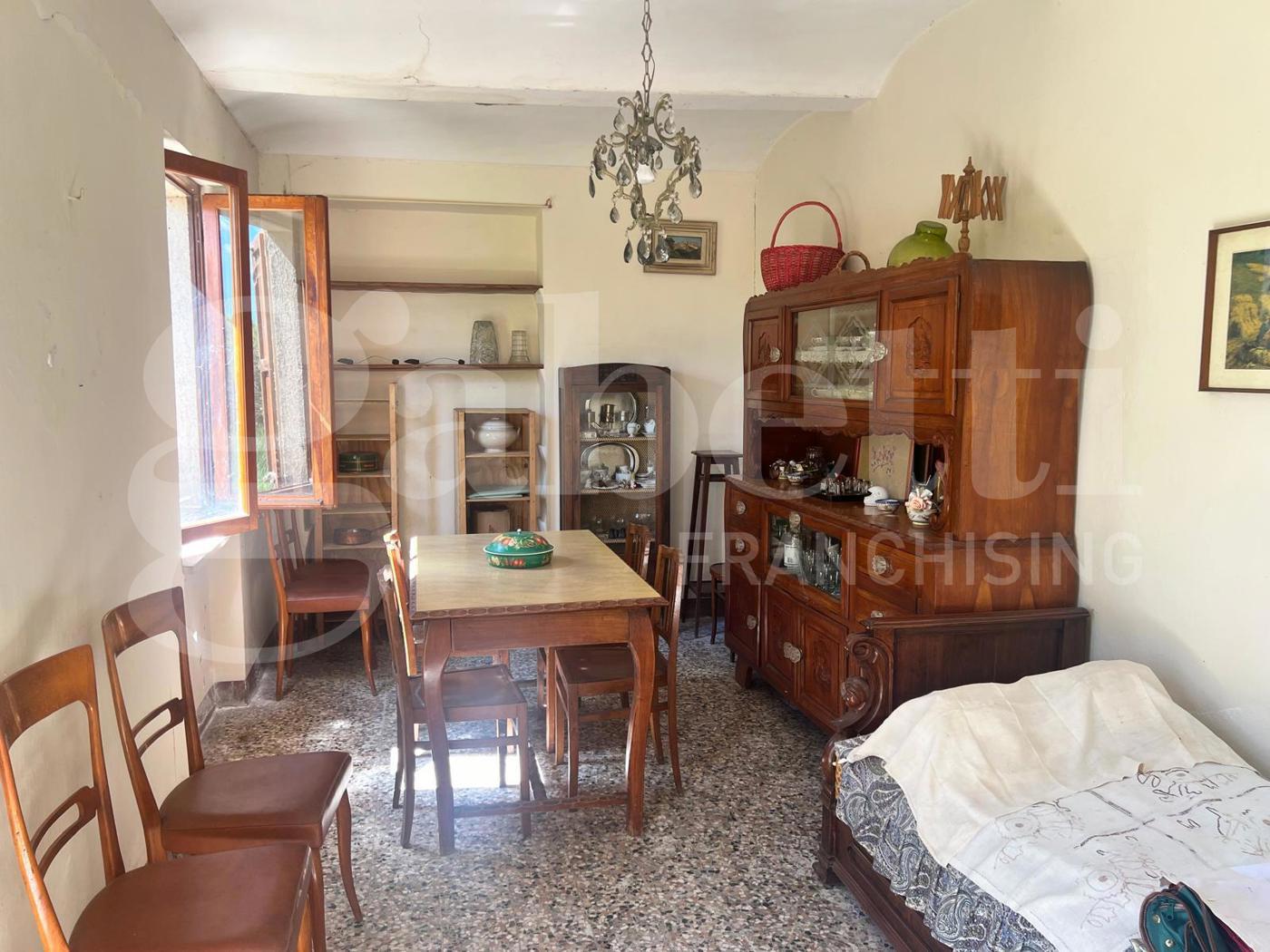 Rustico con giardino a Cocconato