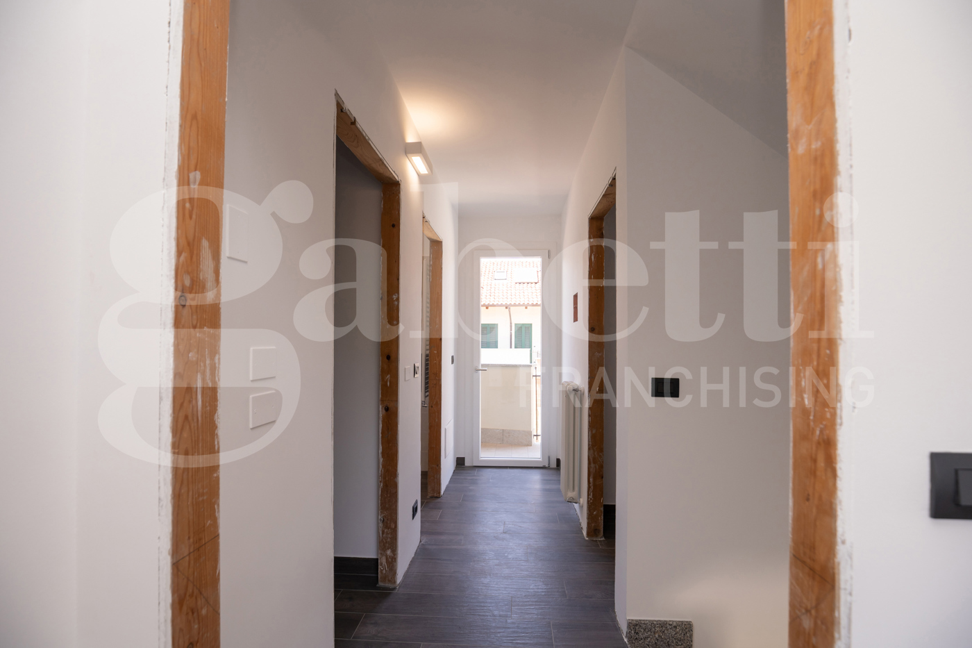Villa con giardino a Villanova Canavese