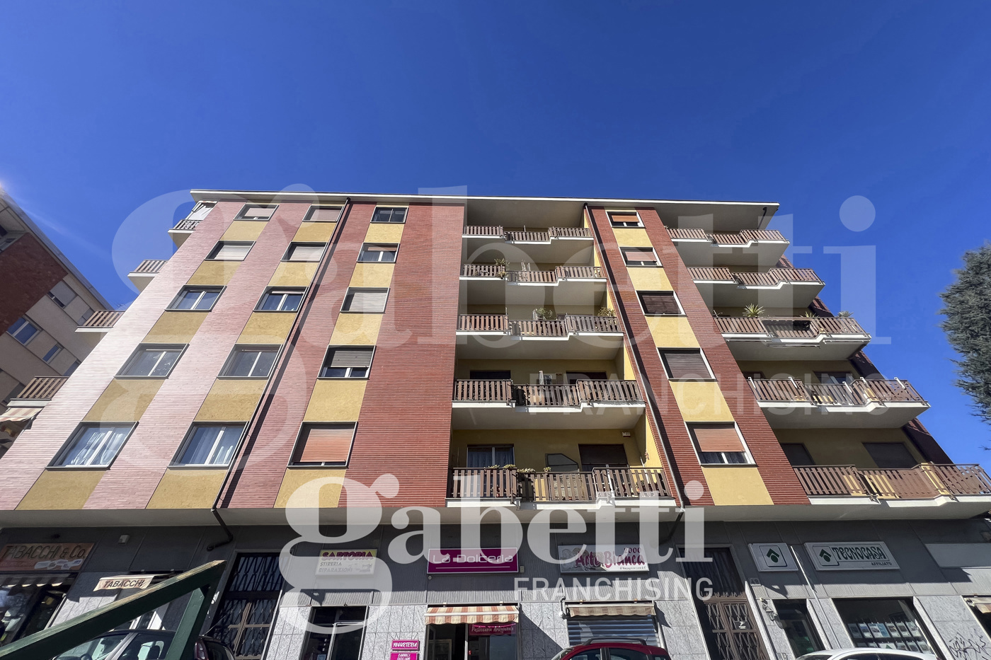 Quadrilocale in vendita a Rivoli