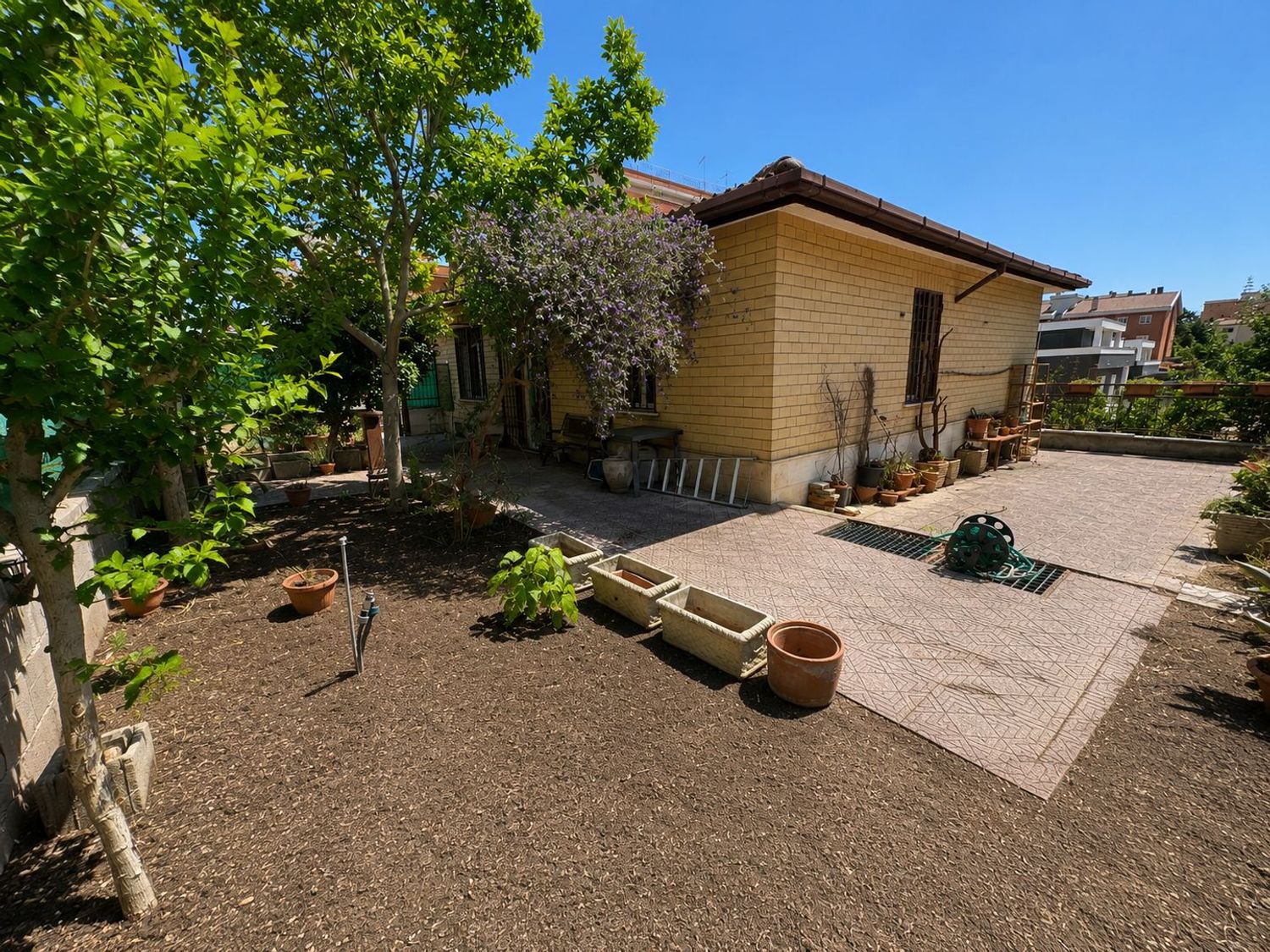 Villa in vendita in via via achille vertunni 125, Roma