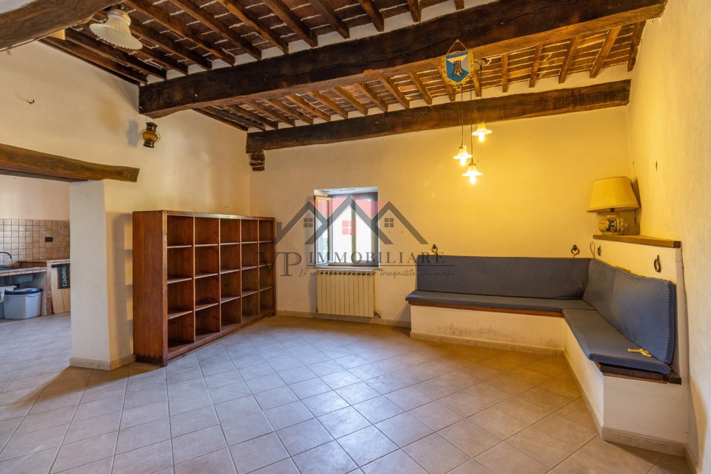 Quadrilocale ristrutturato, Castelnuovo di Val di Cecina sasso pisano