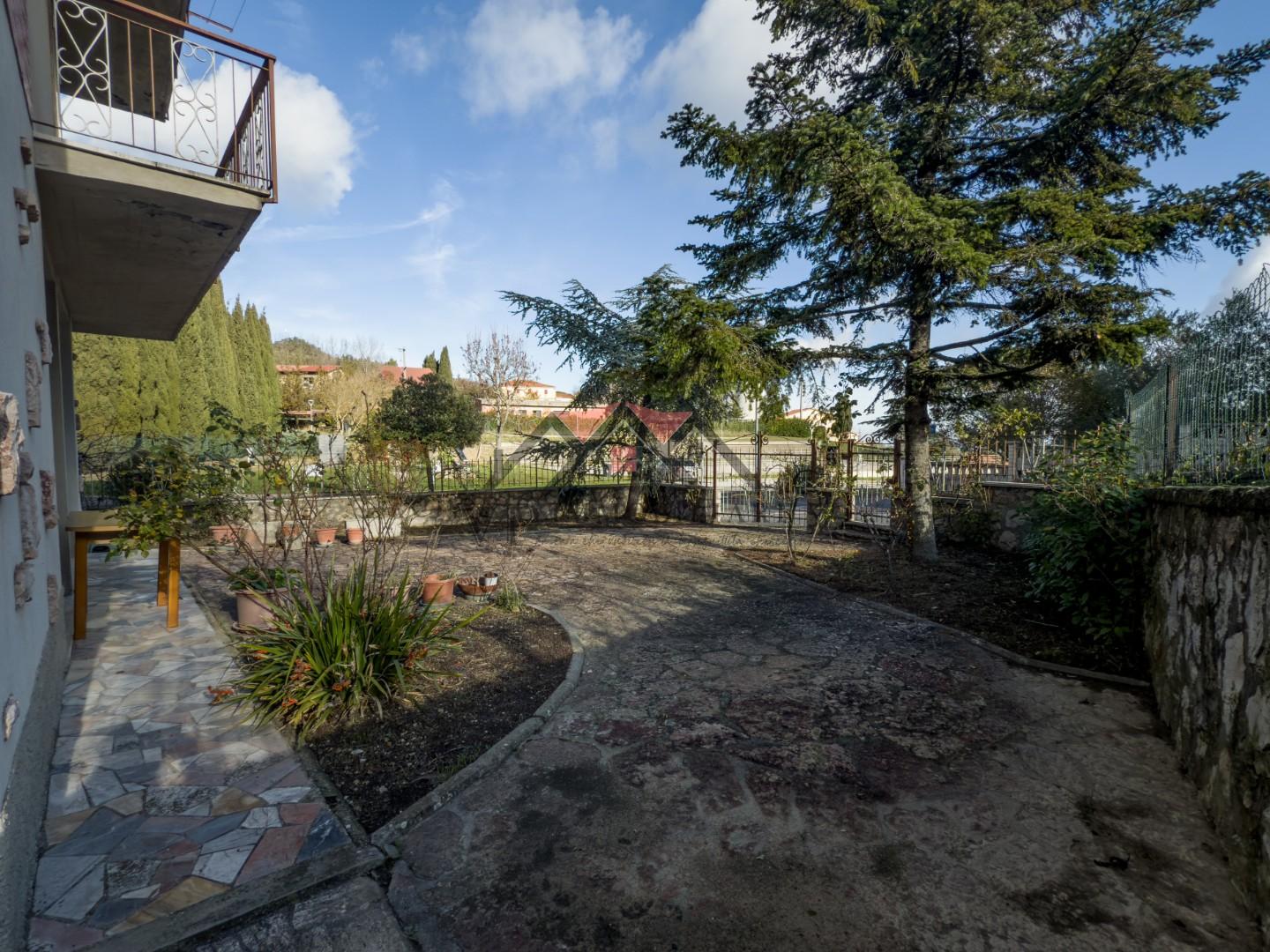 Villa Bifamiliare in vendita a Castelnuovo di Val di Cecina