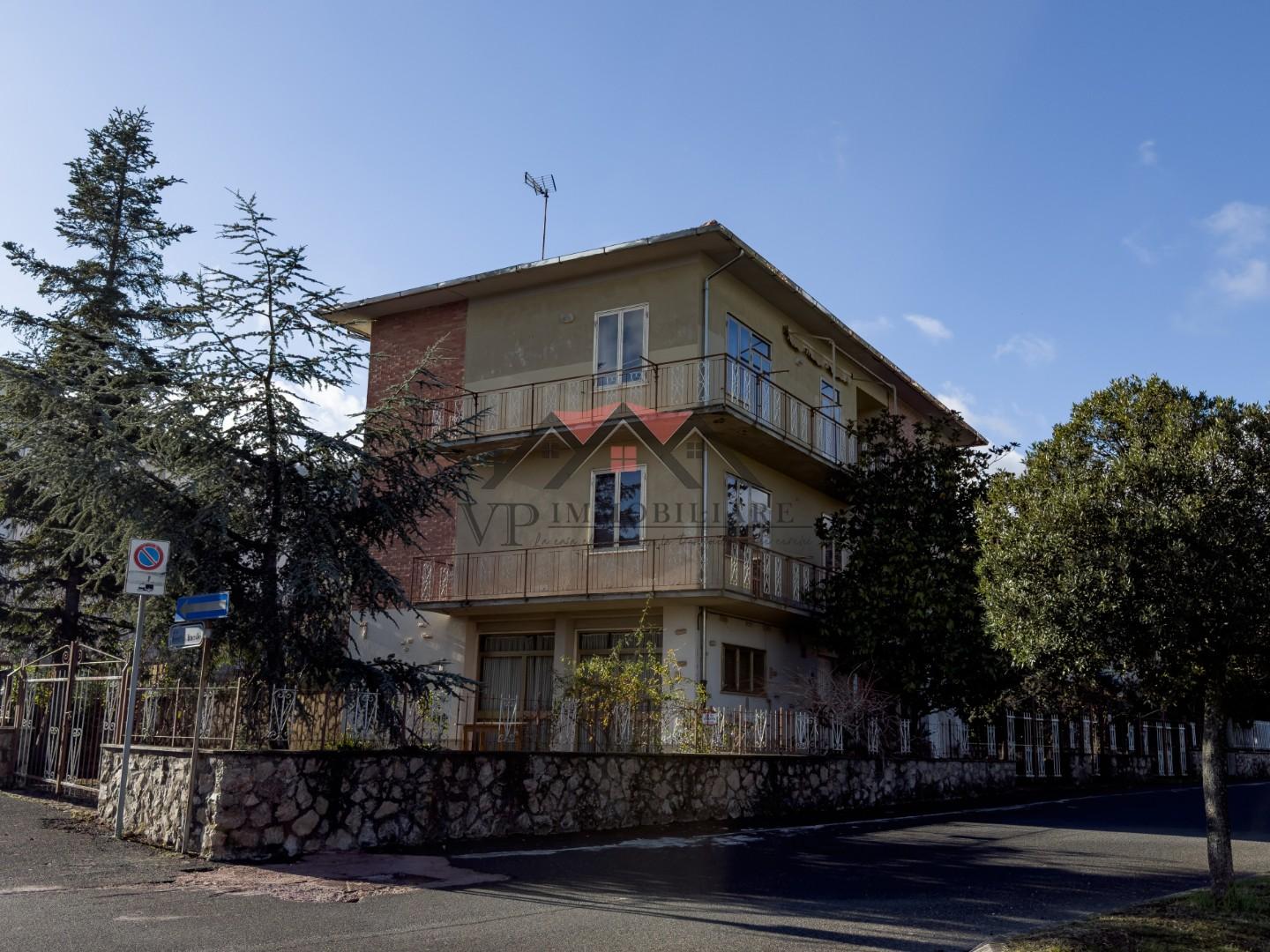 Villa Bifamiliare in vendita a Castelnuovo di Val di Cecina