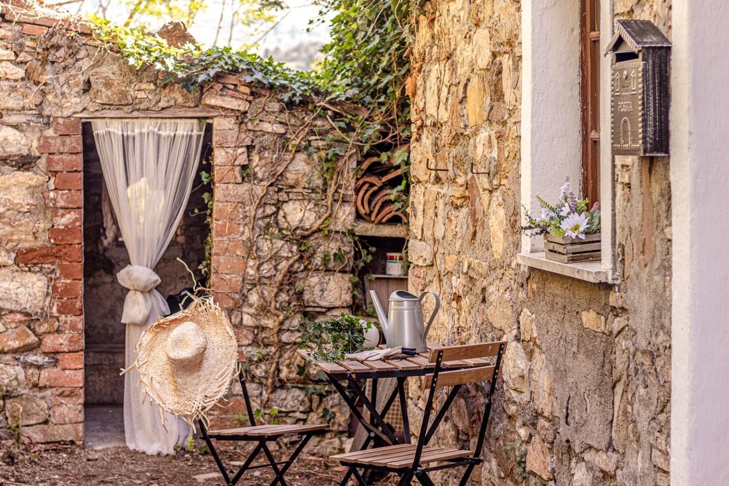 Quadrilocale con giardino, Pomarance montecerboli