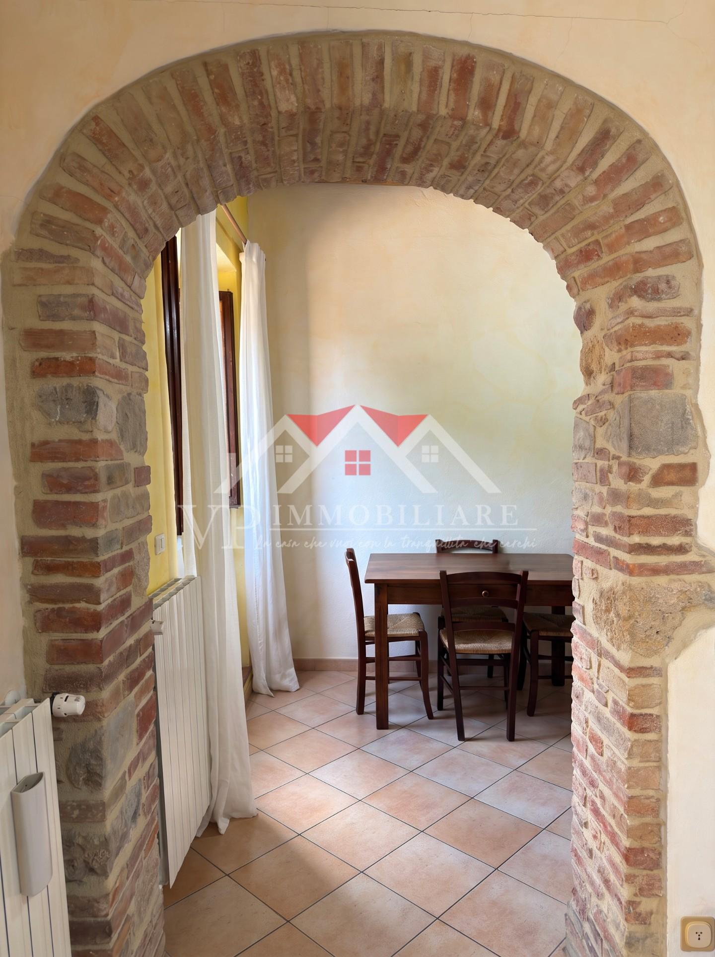 Quadrilocale con terrazzo, Castelnuovo di Val di Cecina montecastelli pisano