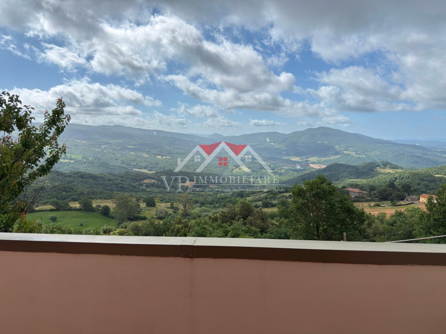 Quadrilocale con giardino, Pomarance serrazzano