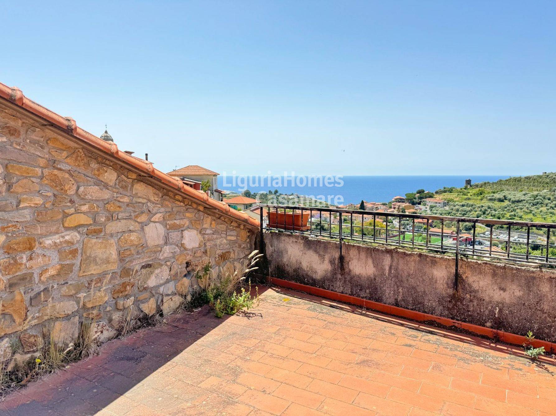 Appartamento in vendita a Pompeiana