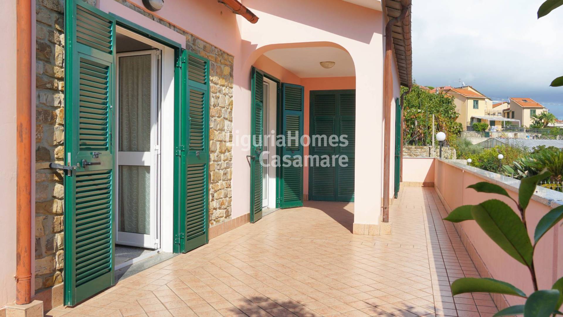 Villa in vendita a Cipressa