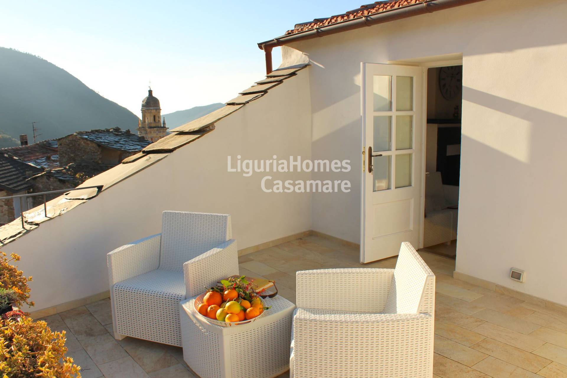 Casa di paese in vendita a Montalto Carpasio