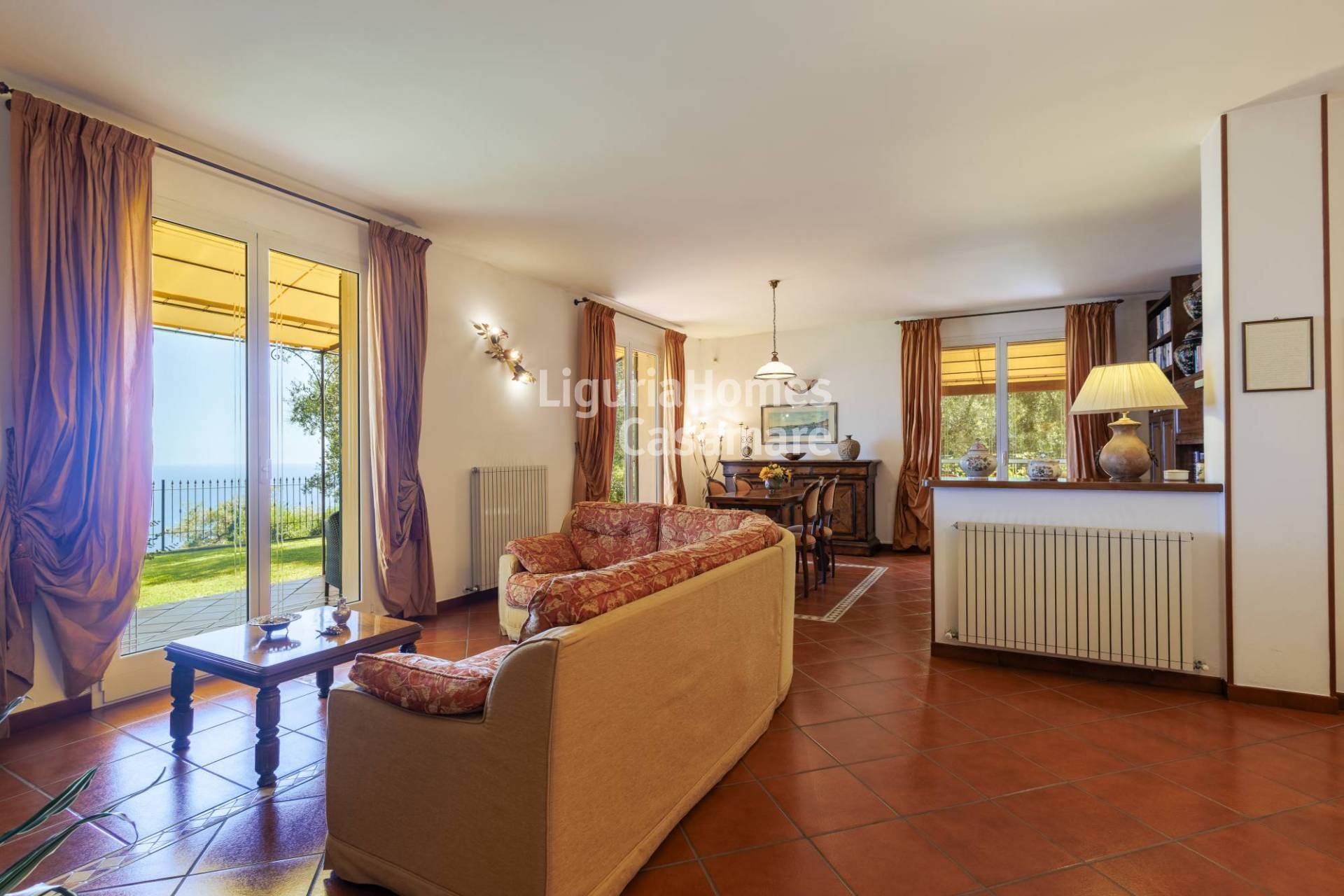 Villa in vendita a Cipressa