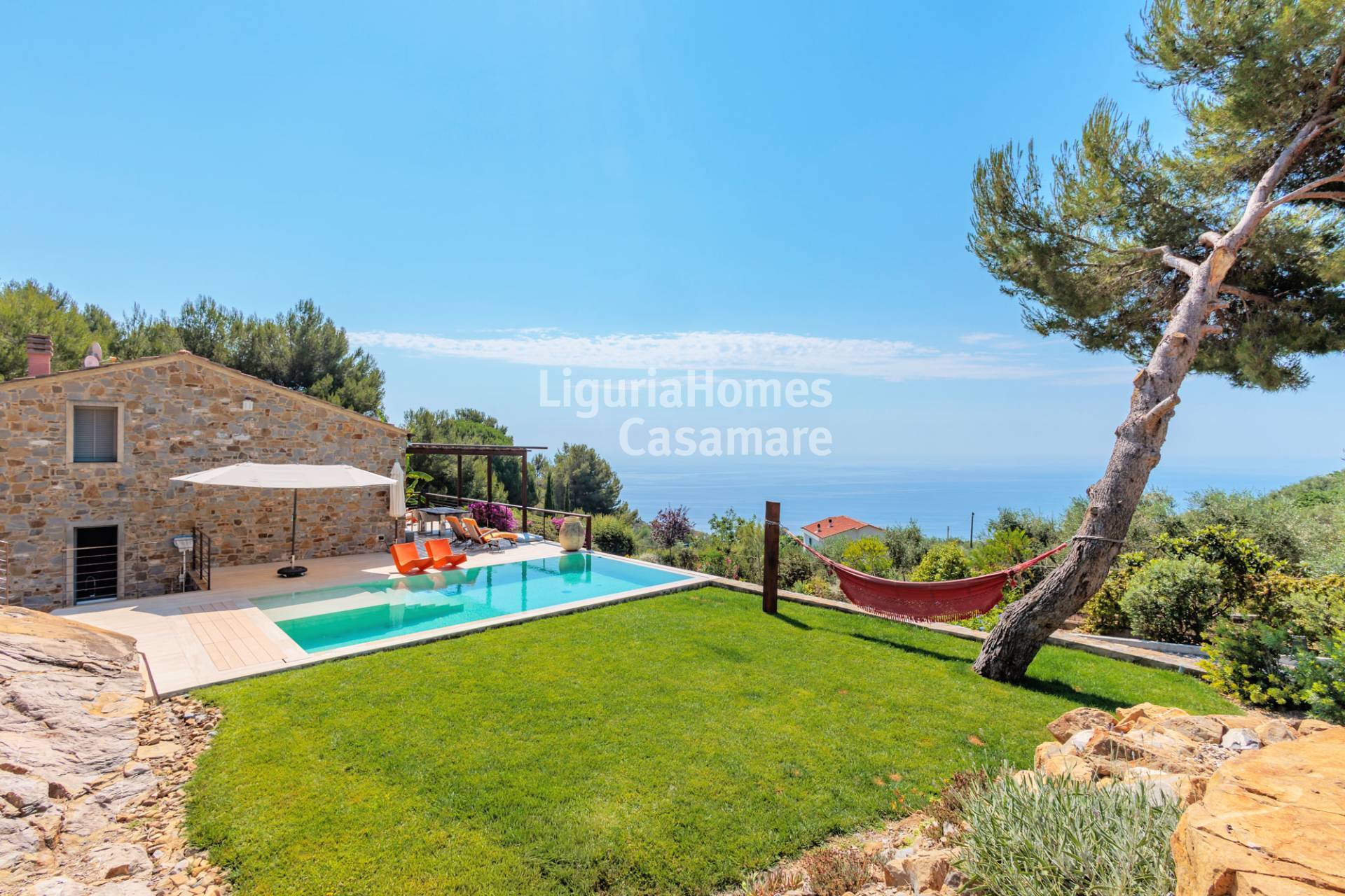 Villa in vendita a Cipressa