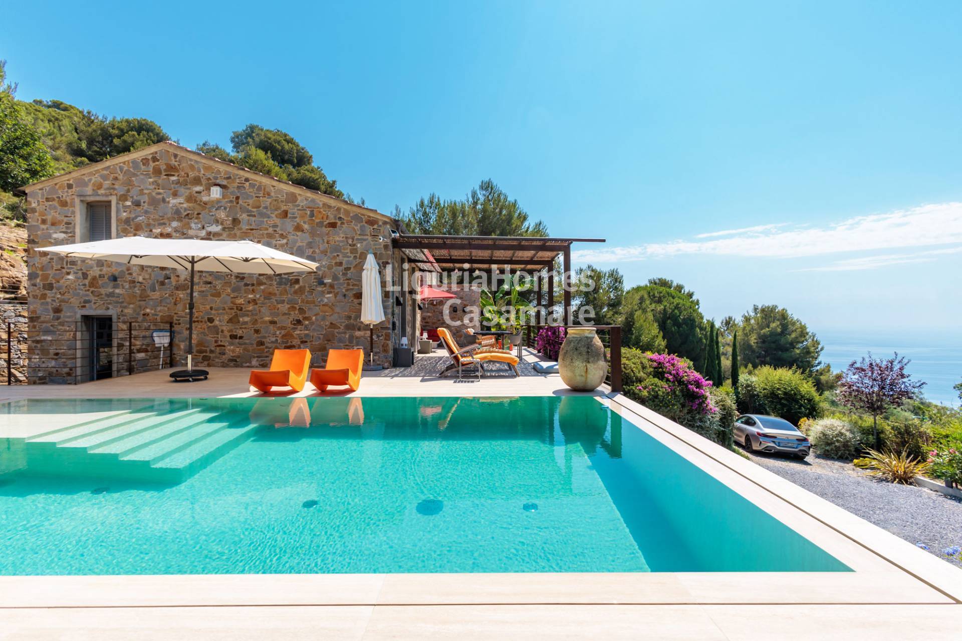 Villa in vendita a Cipressa