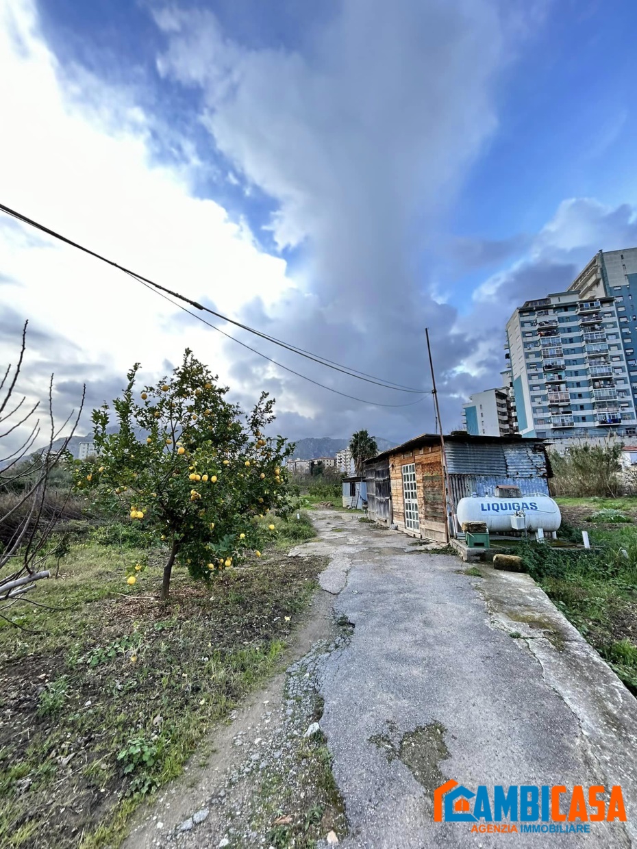 Terreno in vendita a Palermo