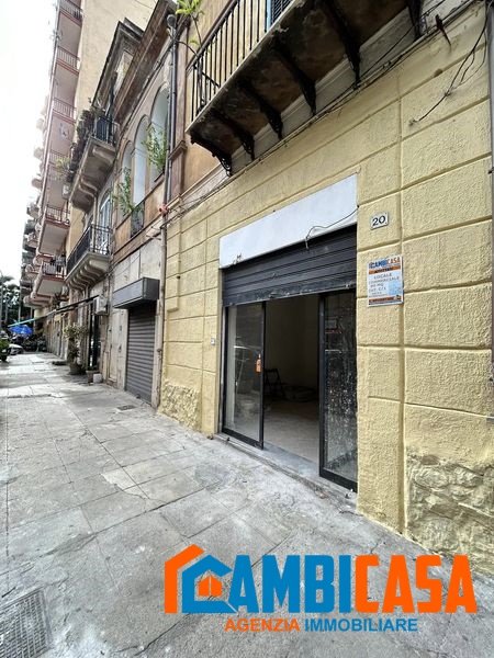 Locale commerciale in affitto a Palermo