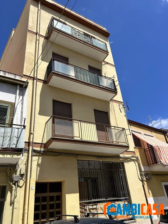 Quadrilocale in vendita a Palermo