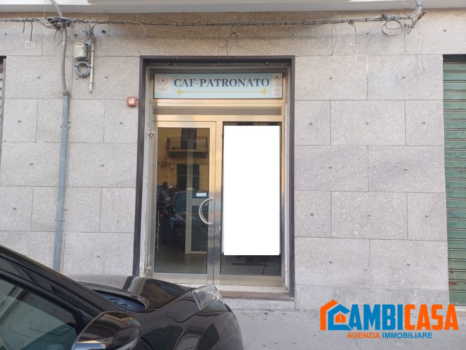 Locale commerciale in vendita a Palermo