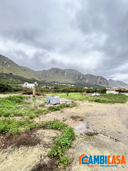 Terreno in vendita a Palermo