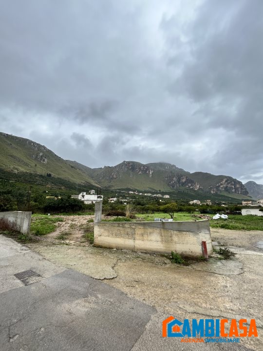Terreno in vendita a Palermo