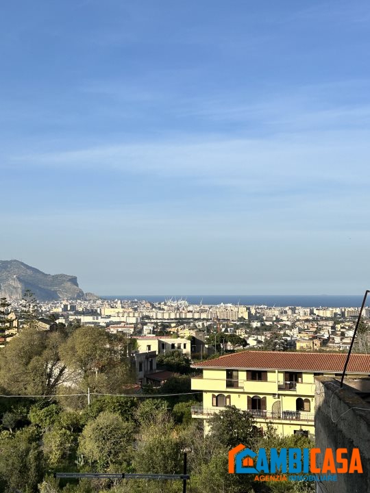 Appartamento in vendita a Palermo