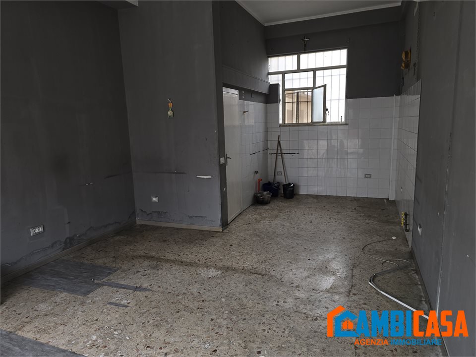 Locale commerciale in vendita a Palermo