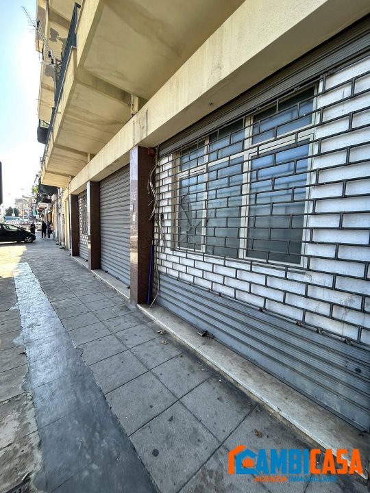 Locale commerciale in vendita a Palermo