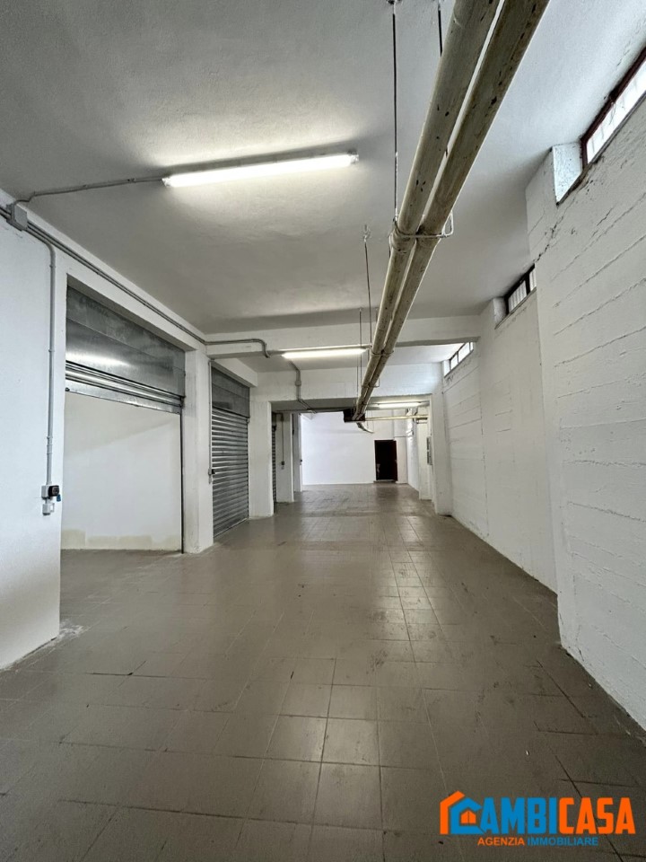 Box/Garage 20mq in vendita a Palermo