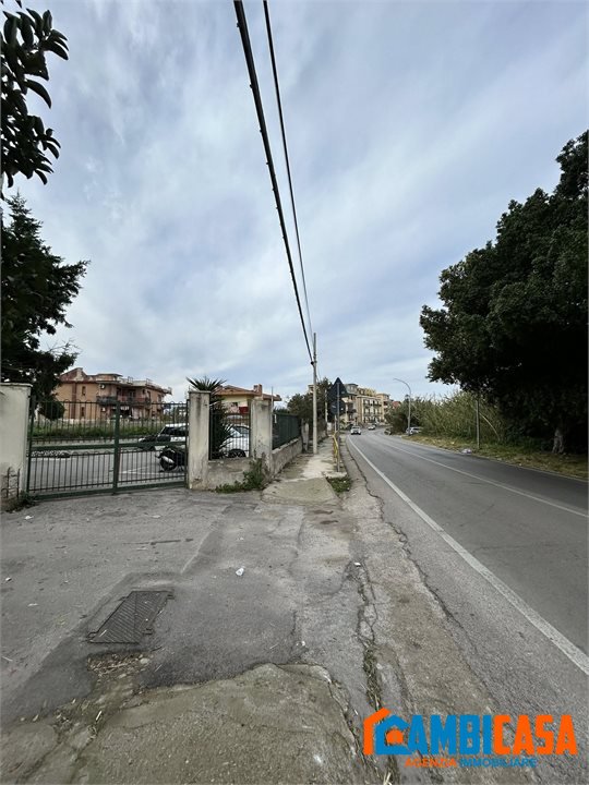 Magazzino in vendita a Palermo