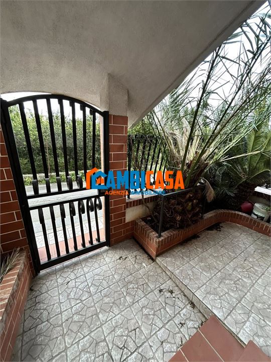 Quadrilocale in affitto a Palermo