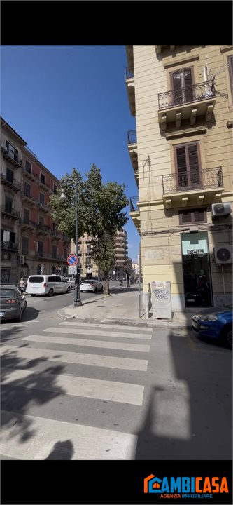 Locale commerciale in affitto a Palermo