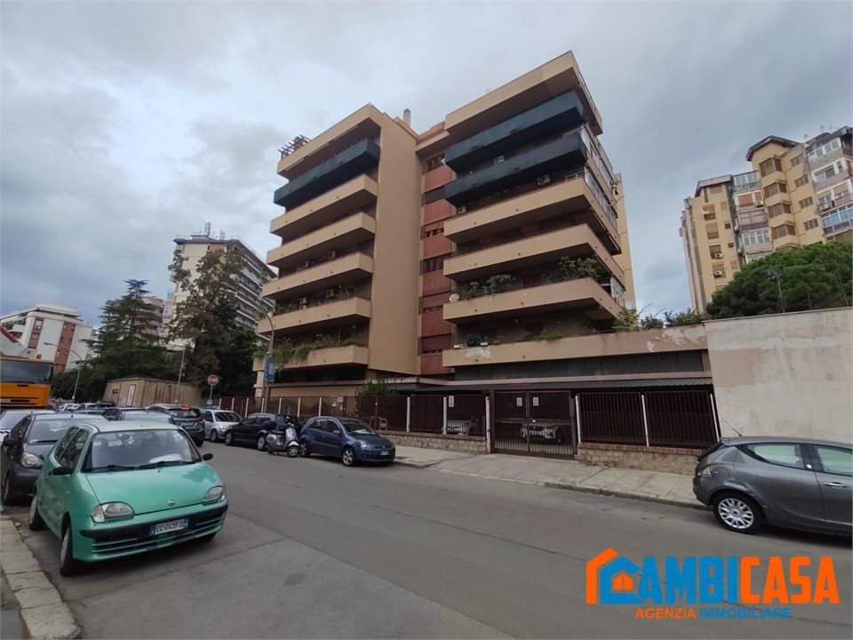 Appartamento in vendita a Palermo