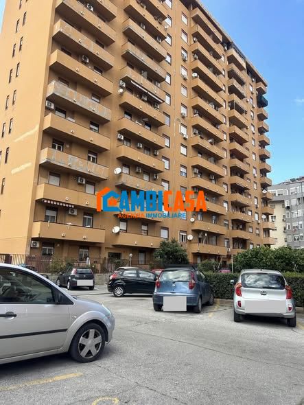 Quadrilocale in affitto a Palermo