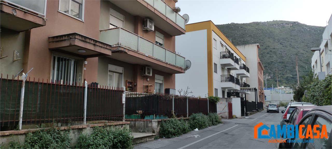 Appartamento in vendita a Palermo