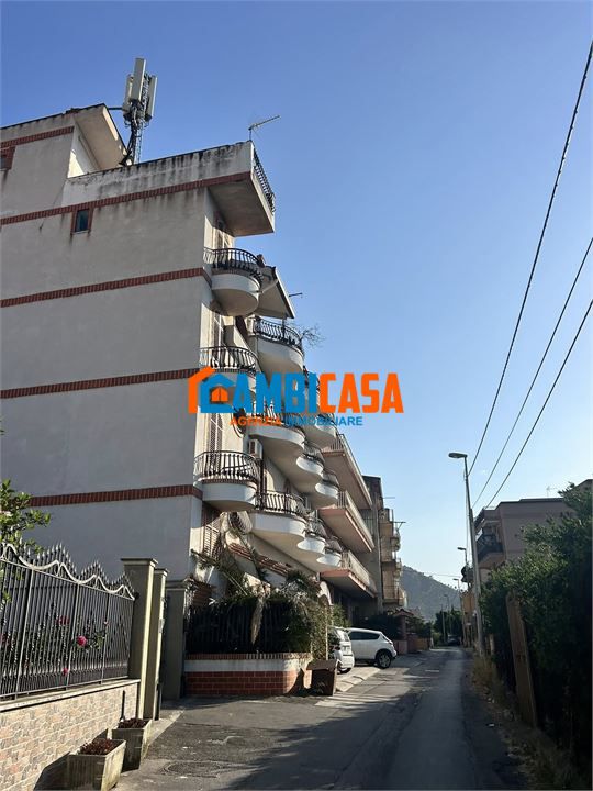 Quadrilocale in affitto a Palermo