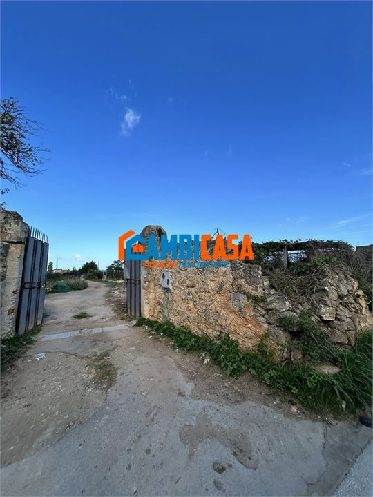 Terreno in vendita a Palermo